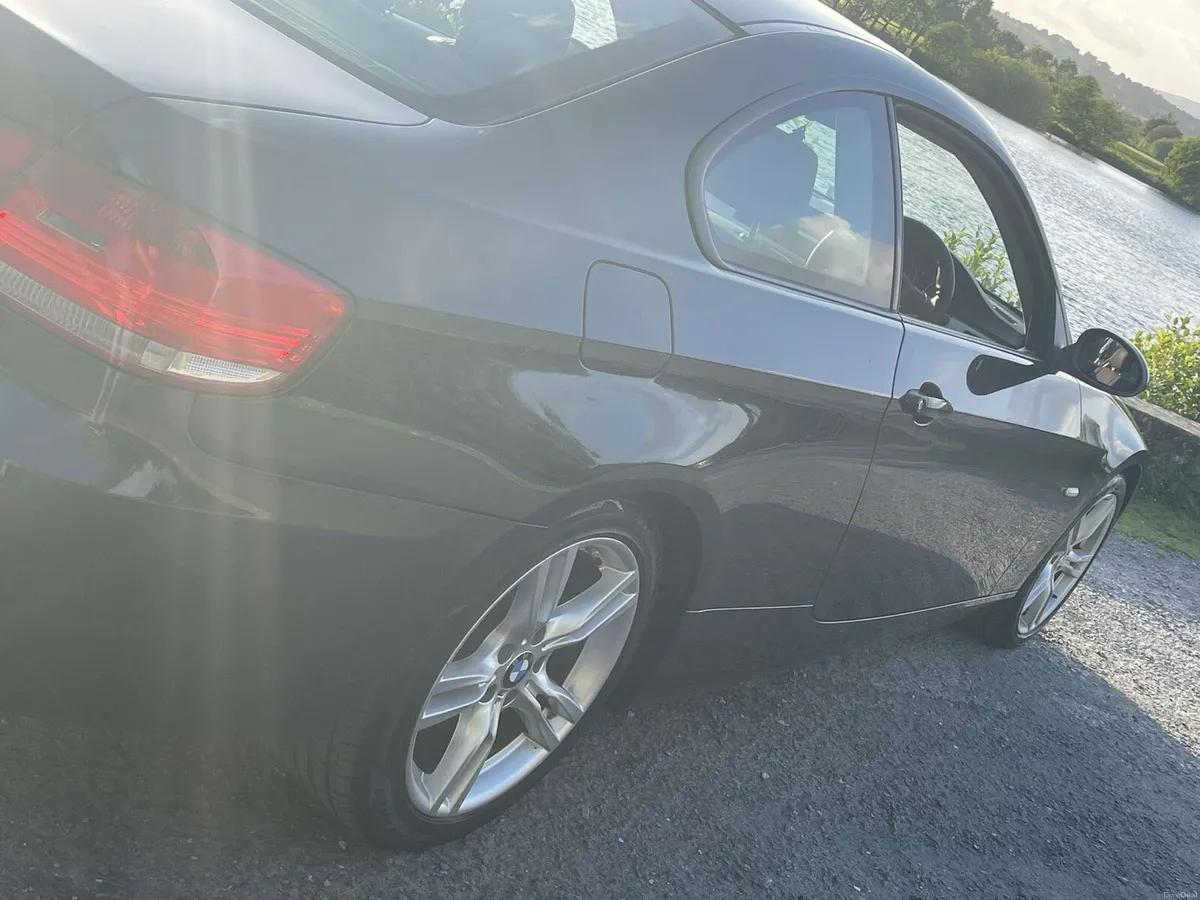 BMW E92 320d - Image 2