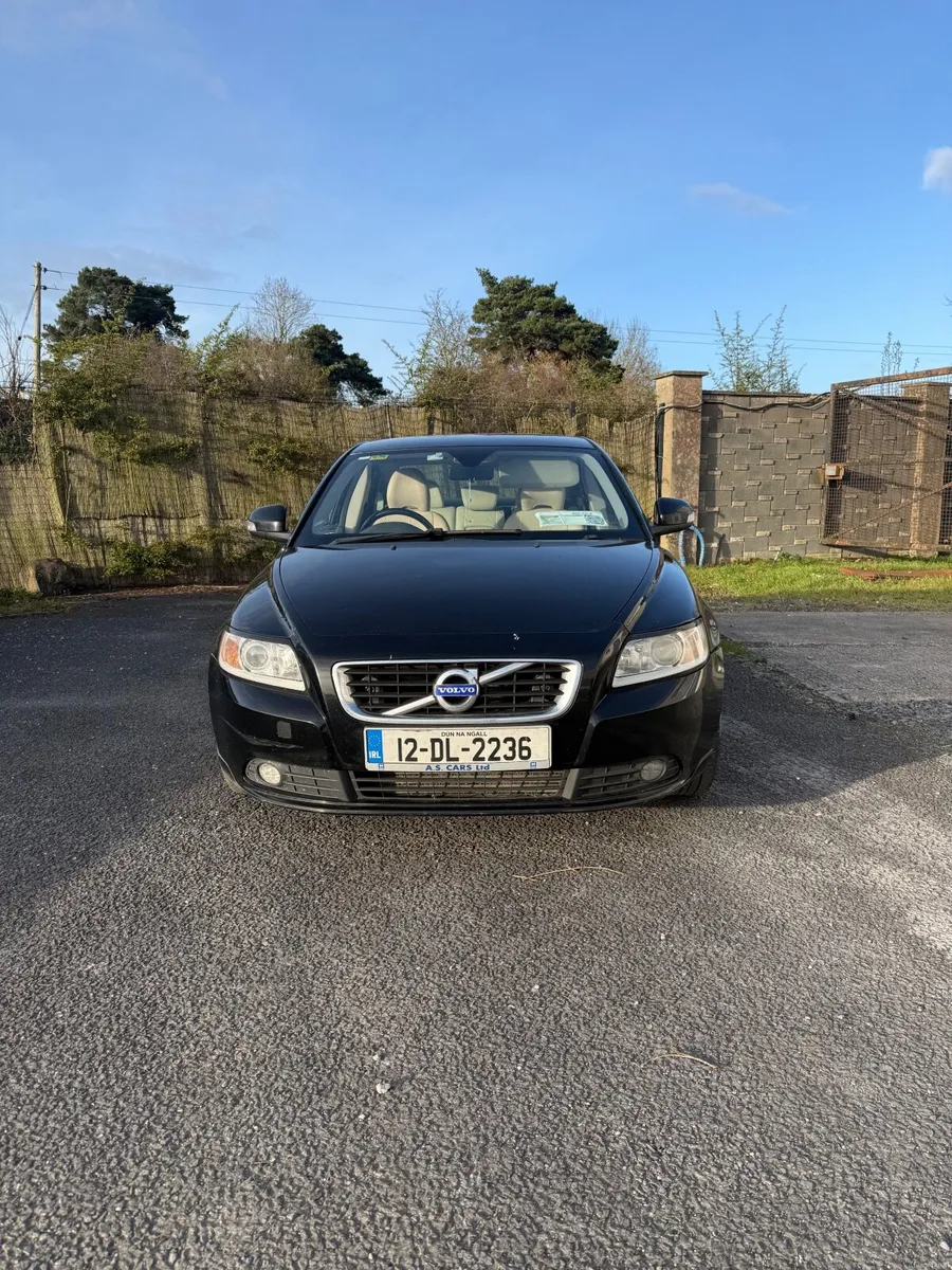 🔥Volvo S40 2012 💎 NCT until 2027🔥 - Image 1