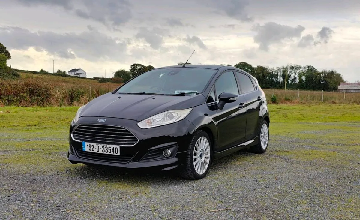 152 Ford Fiesta 1.0 ecoboost automatic - Image 1