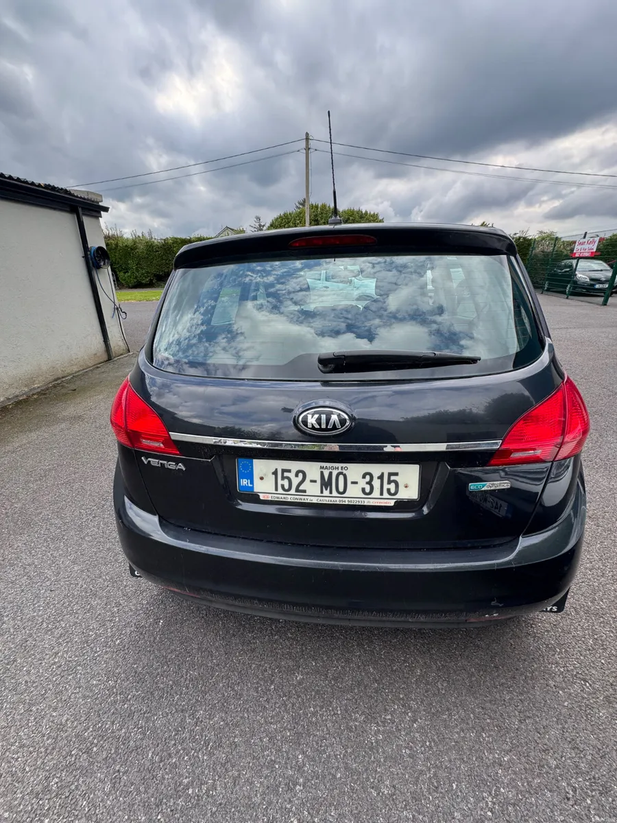 Kia Venga 2015 - Image 4