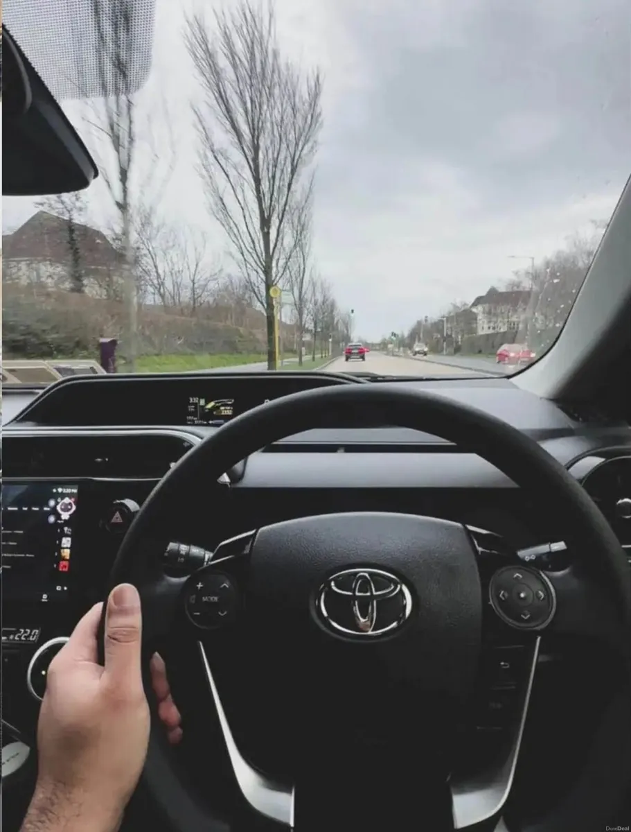 Toyota Aqua 2018 - Image 2