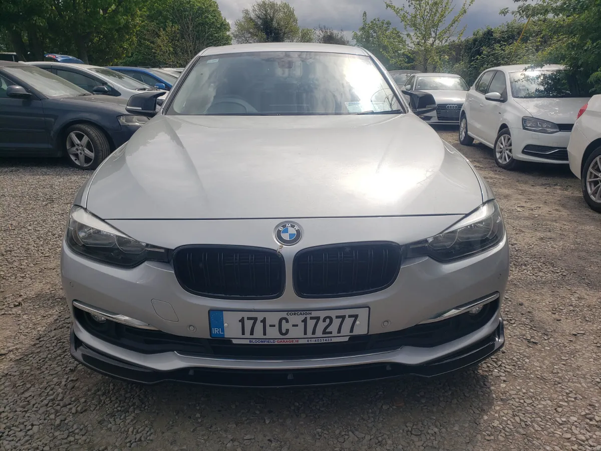 BMW 330e plugin hybrid 2017 - Image 1