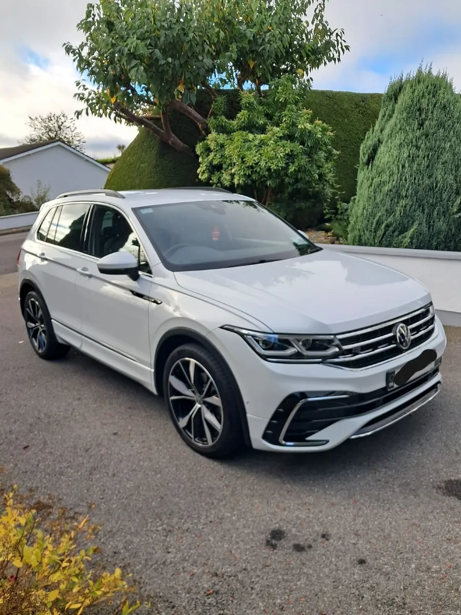 VW TIGUAN 2023 2.0L TDI RLINE 150HP (MANUAL) - Image 1