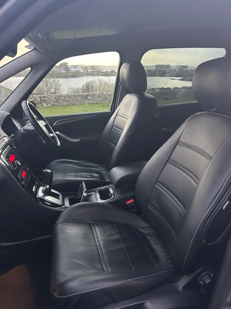Ford Galaxy 2014 - Image 1