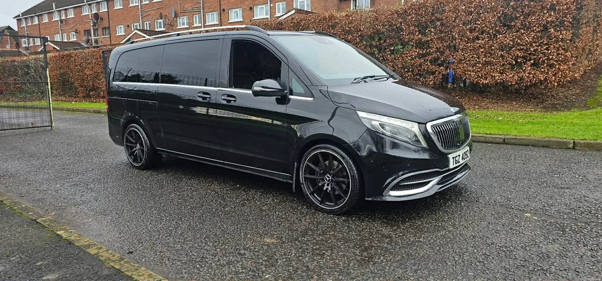 2017 Mercedes V Class 220 sport - Image 1