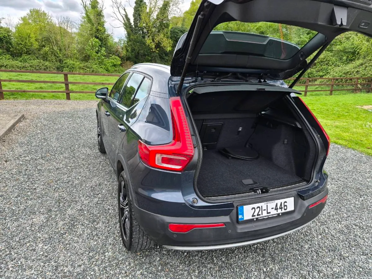 Volvo XC40 - Image 4