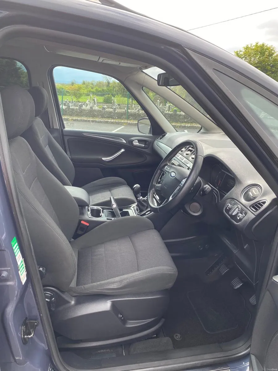 Ford galaxy - Image 5