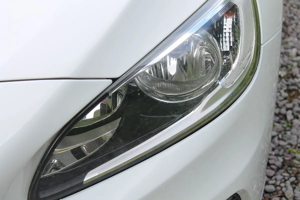 Volvo S60 2015 - Image 4