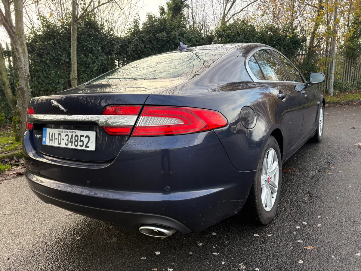 Jaguar XF 2014 2.2 Diesel - Image 4