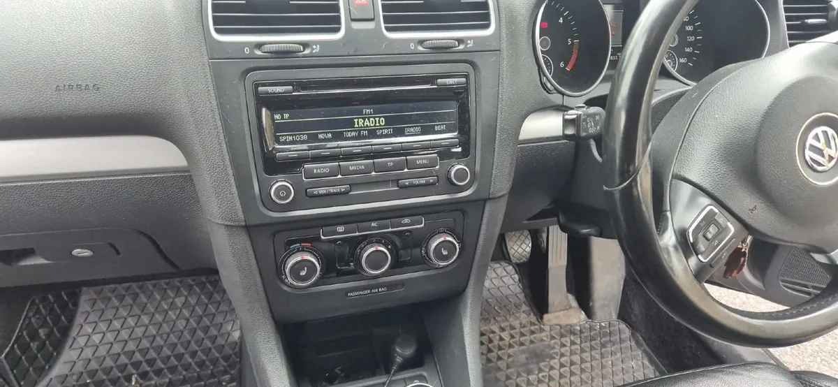 Volkswagen Golf 2012 - Image 4
