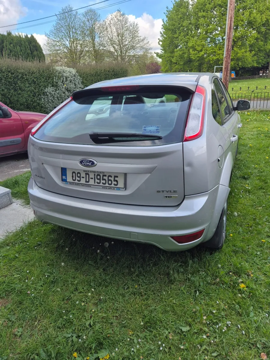 Ford Focus 2009 - Image 4