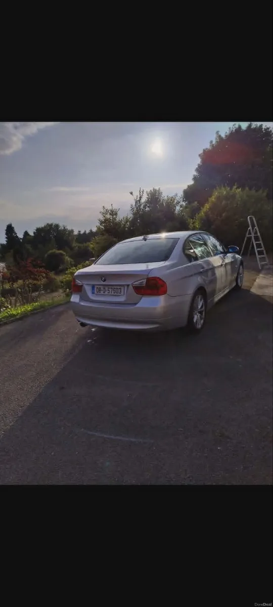 BMW 3-Series 2008 - Image 2