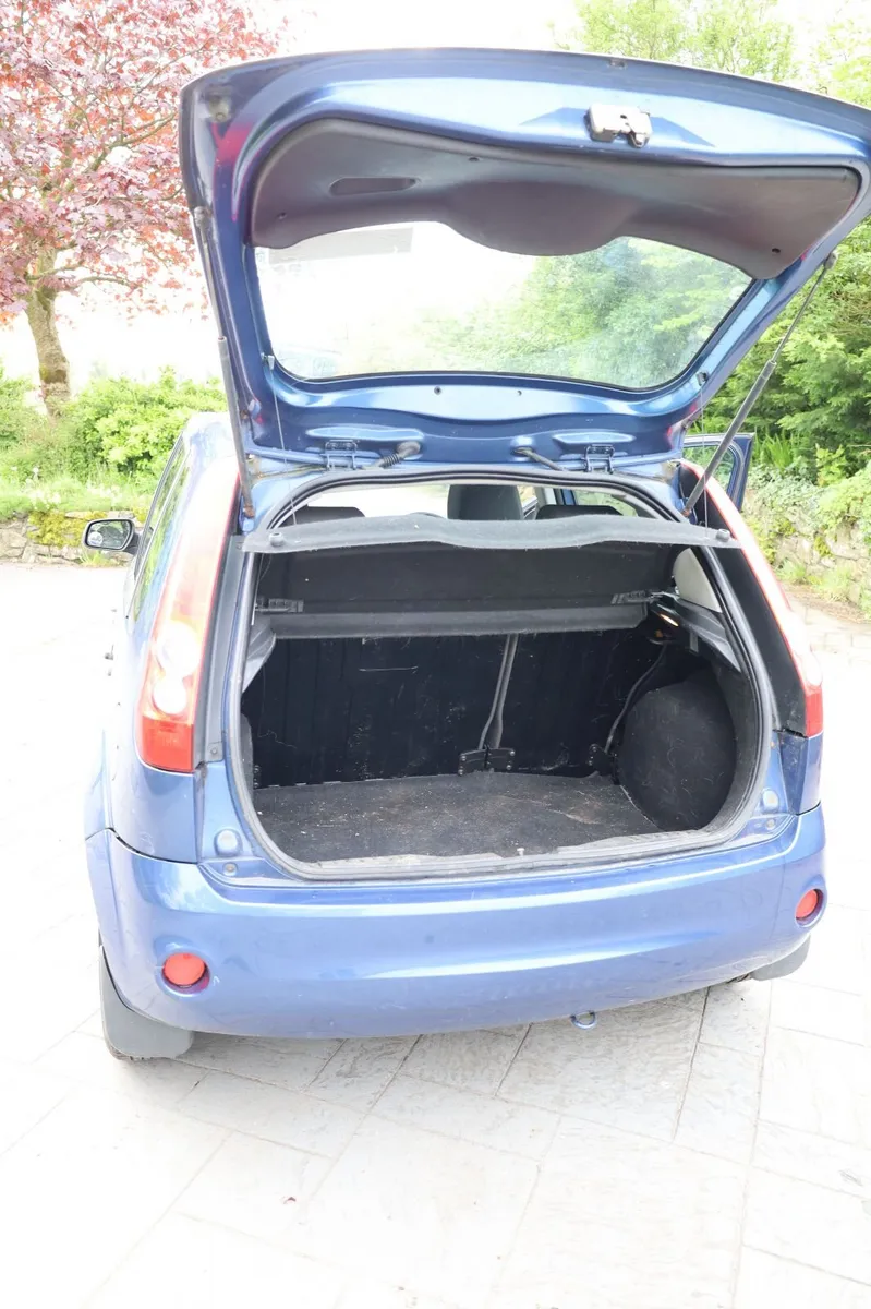Ford Fiesta 2007 - Image 2