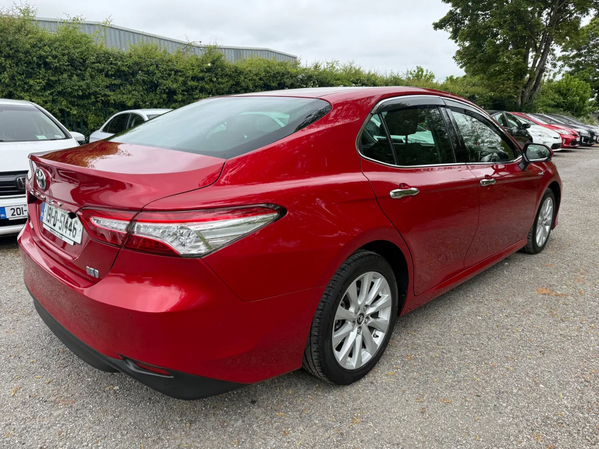 Toyota Camry 2019 - Image 4