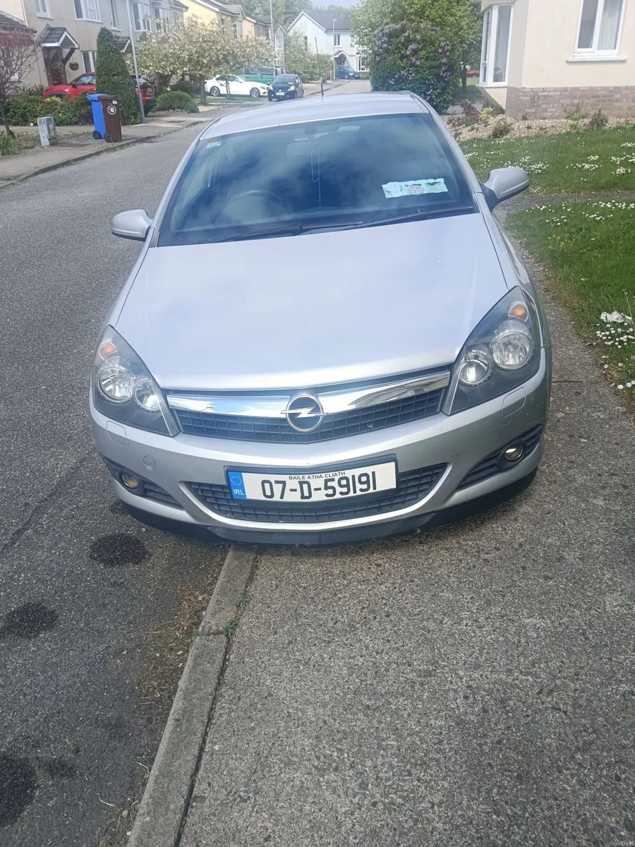 Opel Astra 2007 - Image 2