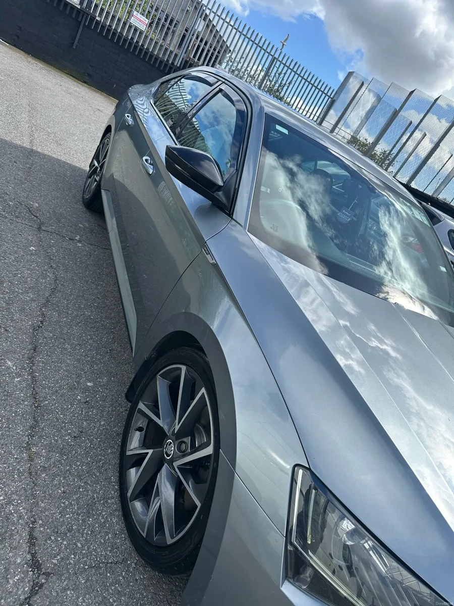 Skoda superb sportline automatic DSG 190PS - Image 4