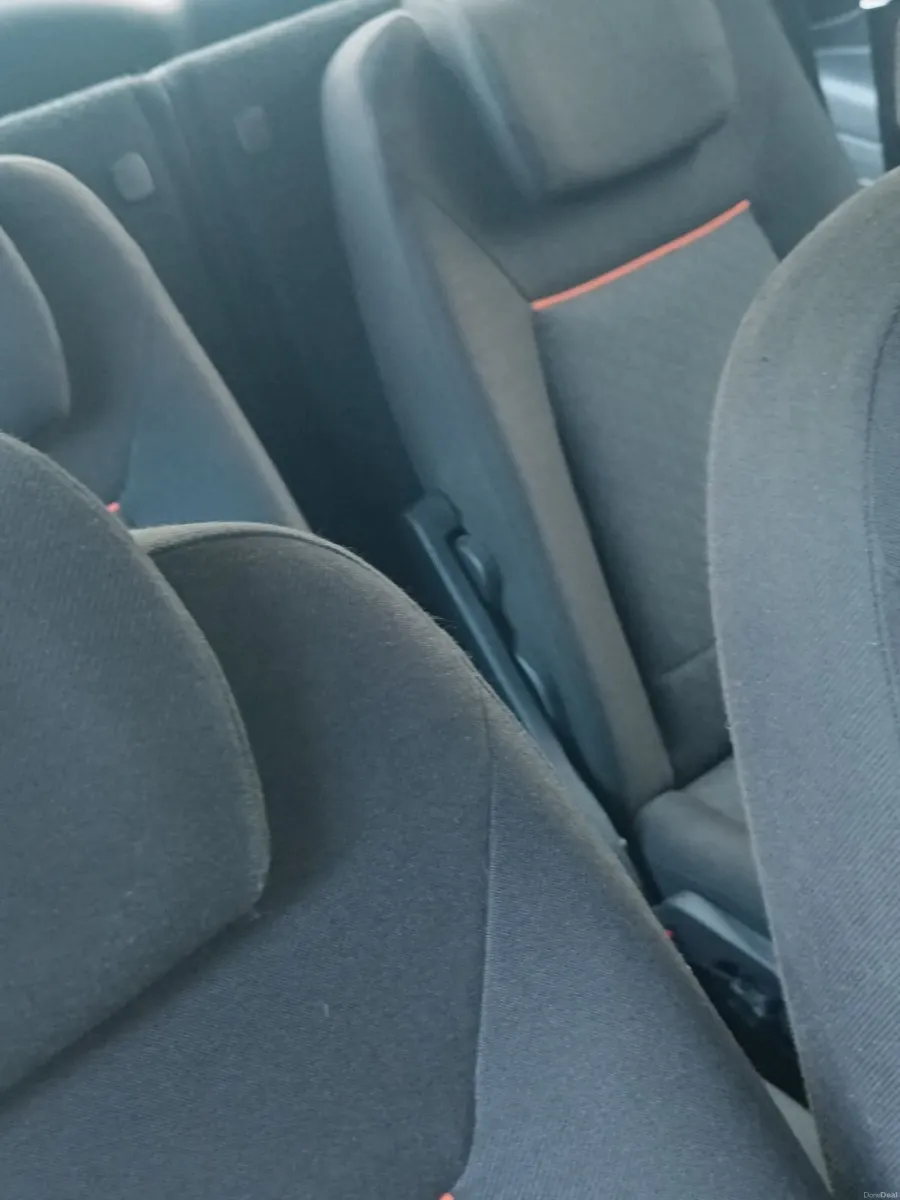 Ford S-Max 2009 - Image 3