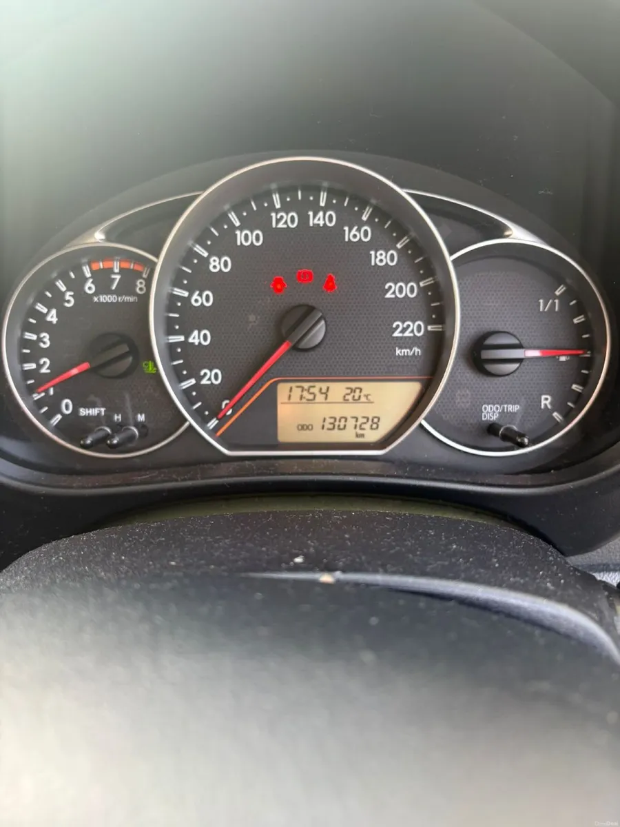 Toyota Verso-S 2012 - Image 4