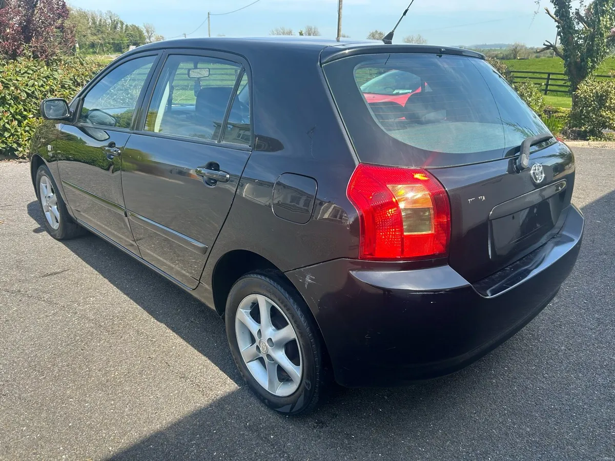 Toyota Corolla 2002 - Image 3