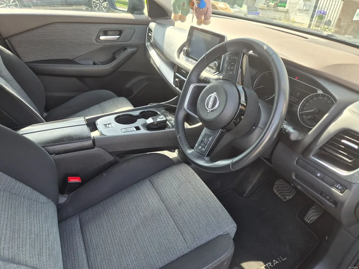 2023 Nissan X‑Trail SV e‑Power – FSH – Excellent - Image 3