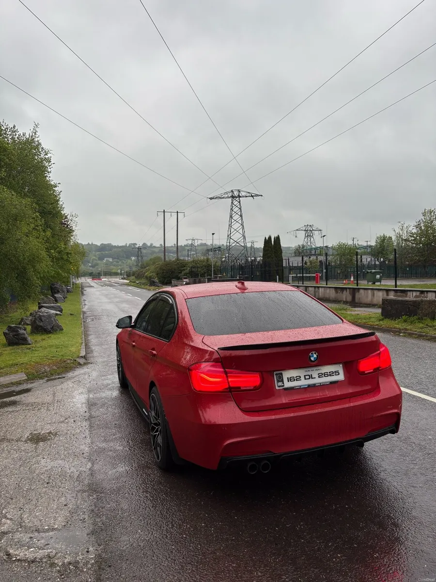 BMW 3 Series M Sport 2016 - Image 2