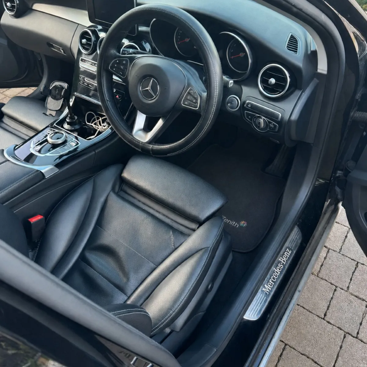 Mercedes-Benz C350e SPORT PREMIUM 2017 - Image 3