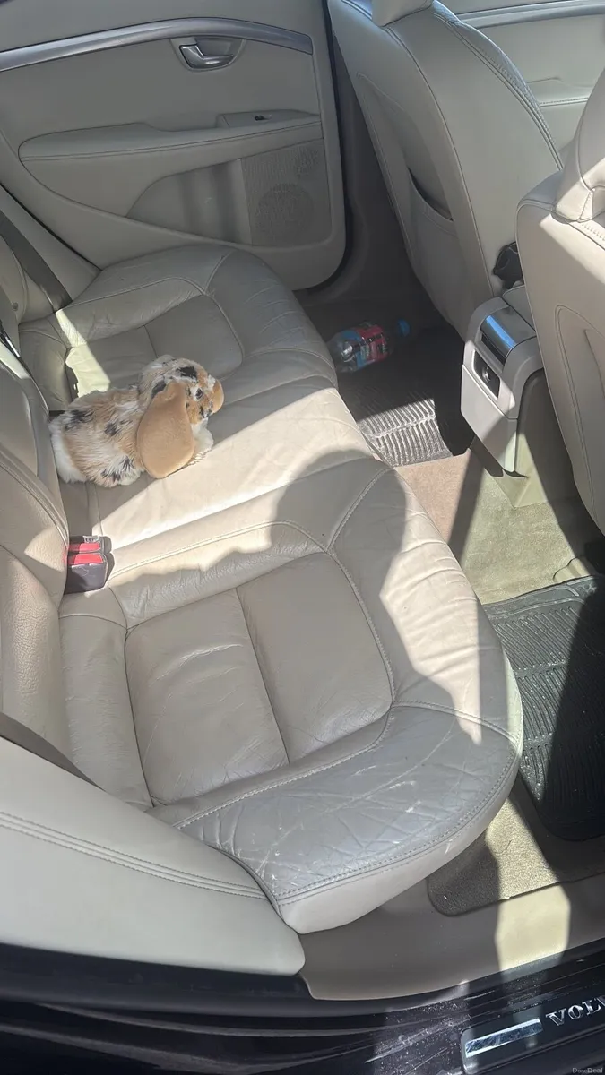 Volvo S80 2011 - Image 1