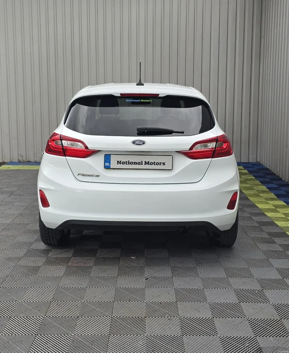 2018 Ford Fiesta TITANIUM 1.0 Petrol - Image 4