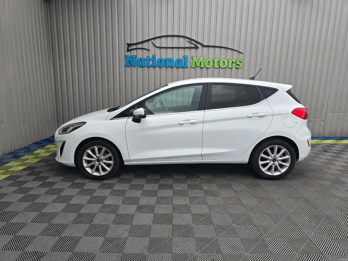 2018 Ford Fiesta TITANIUM 1.0 Petrol - Image 6