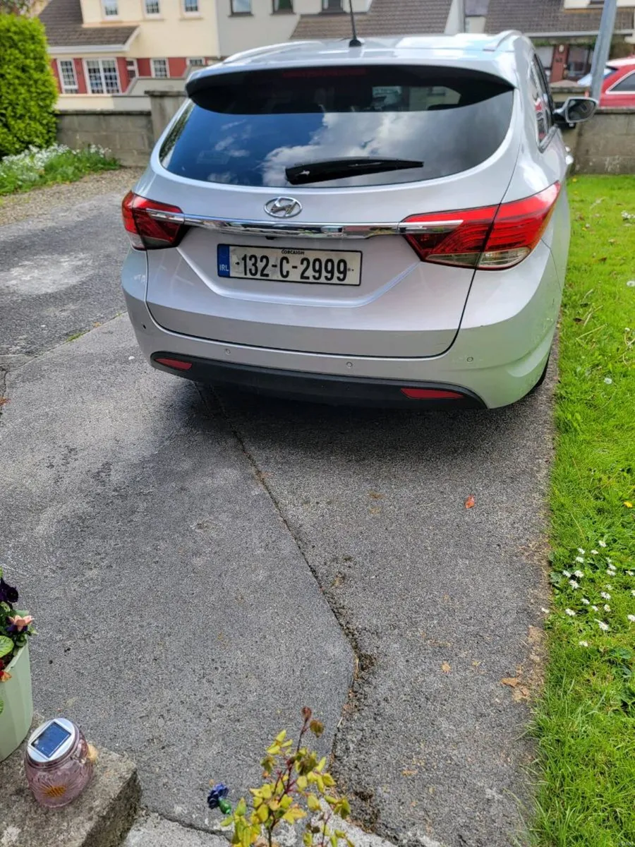 Hyundai i40 estate - Image 4