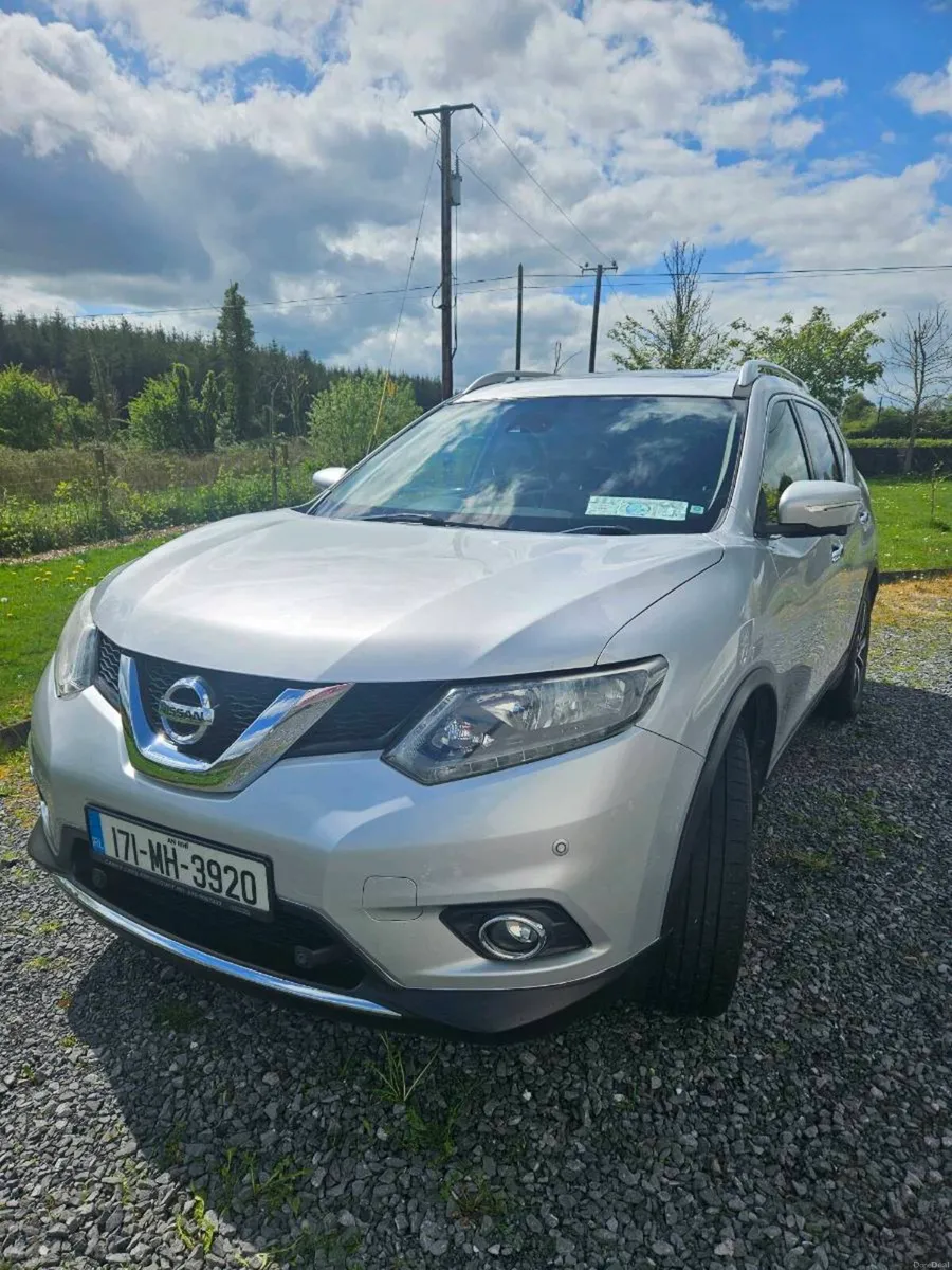 2017 Nissan XTrail 7 seater- parking camera - Image 1