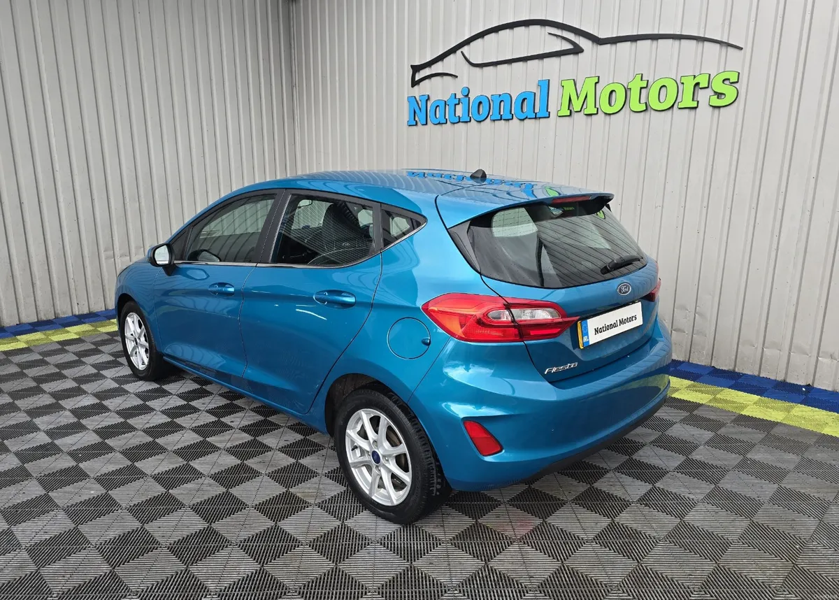 2018 Ford Fiesta ZETEC 1.1 Petrol - Image 5