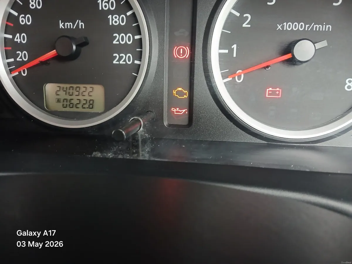 Nissan Almera - Image 3