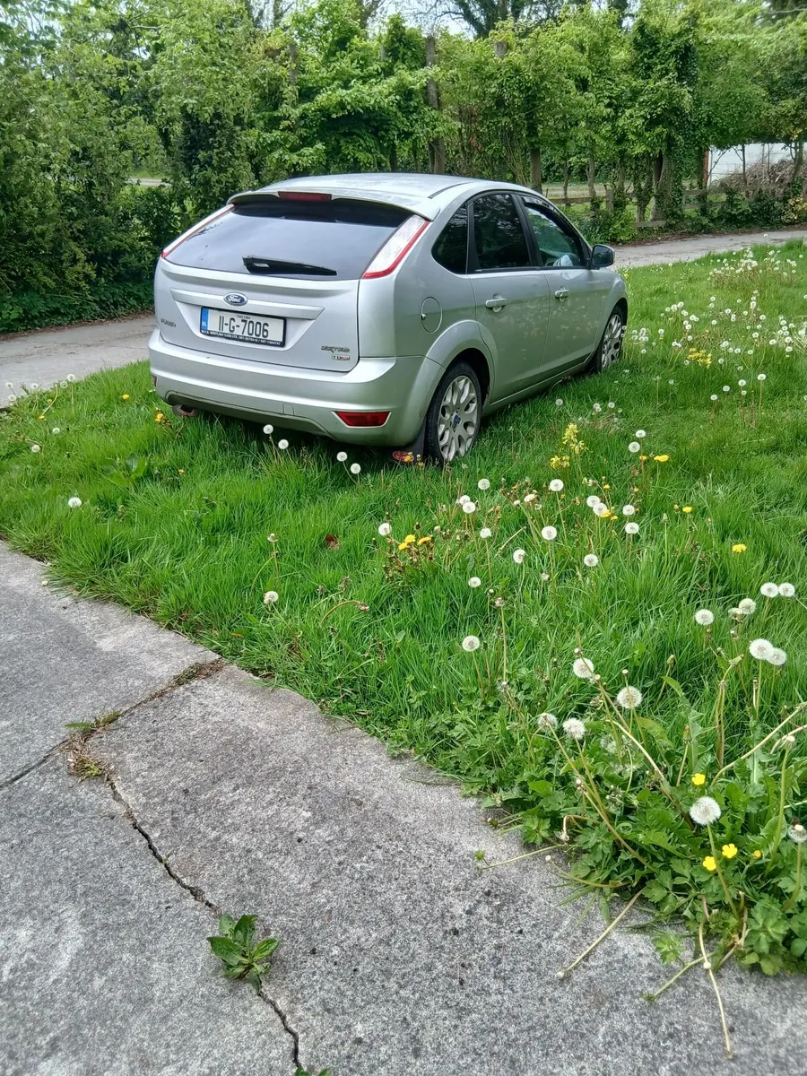 Ford Focus 2011 - Image 4