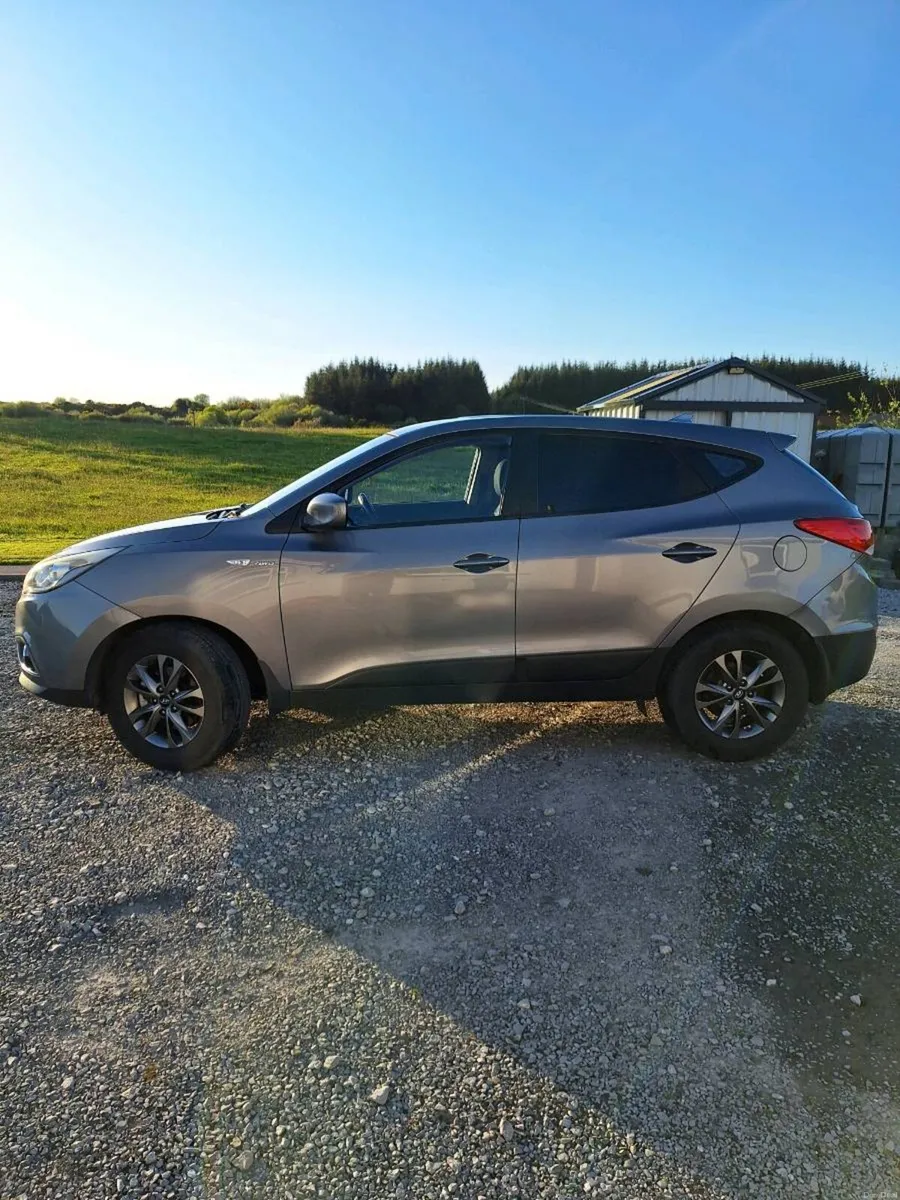 2014 Hyundai ix35 4WD 2.0 Celebration Commercial - Image 3