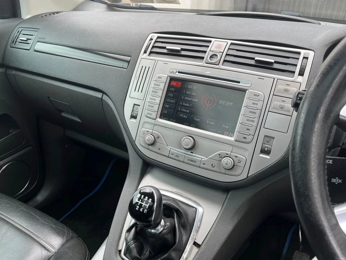 Ford Kuga 2011 Titanium Spec 2.0 TDCI - 4x4 - Image 6