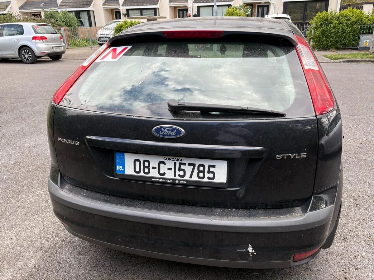 Ford Focus Style 2008 - Image 2