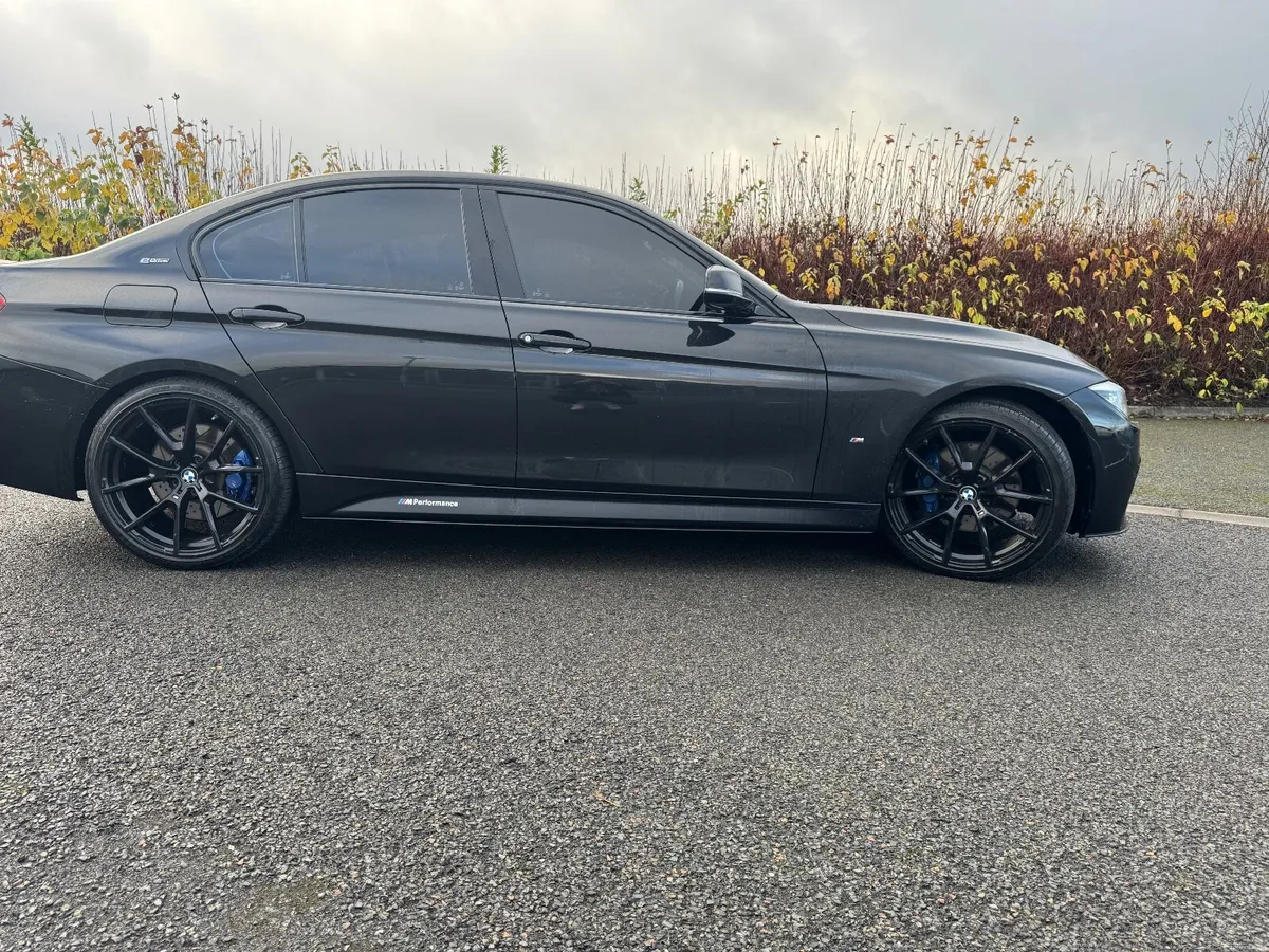 BMW 3-Series 330E MPerformance - Image 5