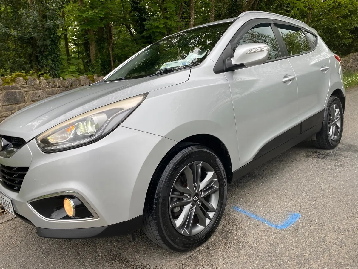 HYUNDAI IX35 EXCLUSIVE AS NEW ITS MINT - Image 4