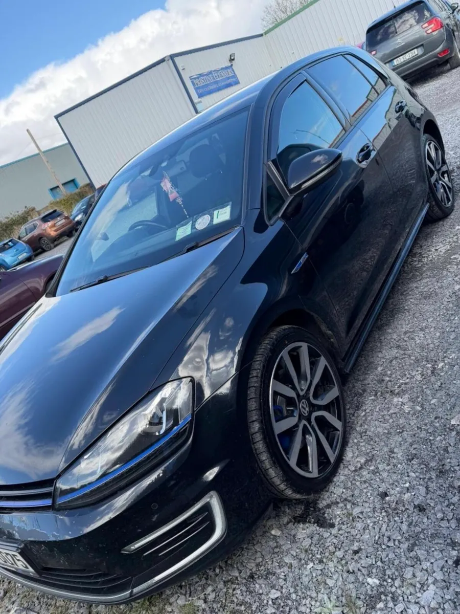 GTE hybrid golf - Image 1