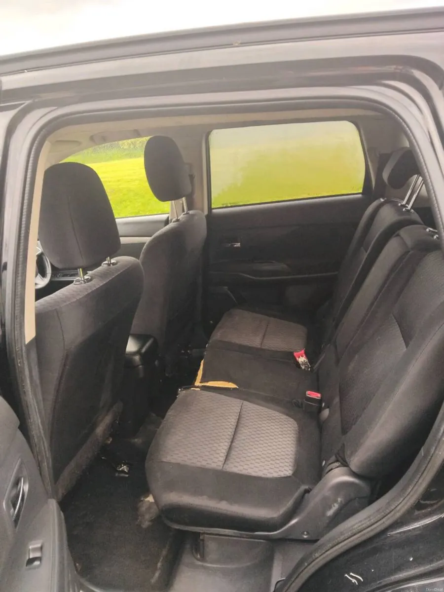 Mitsubishi outlander - Image 6