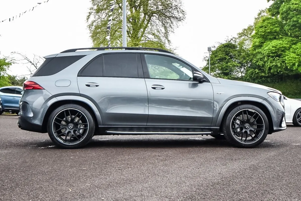 Mercedes-Benz GLE 53 AMG Premium Plus 544bhp PHEV - Image 3