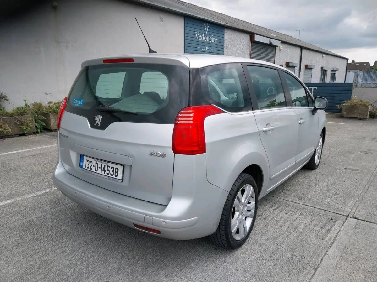 Peugeot 5008, NEW NCT 12/26. 7 seats - Image 3