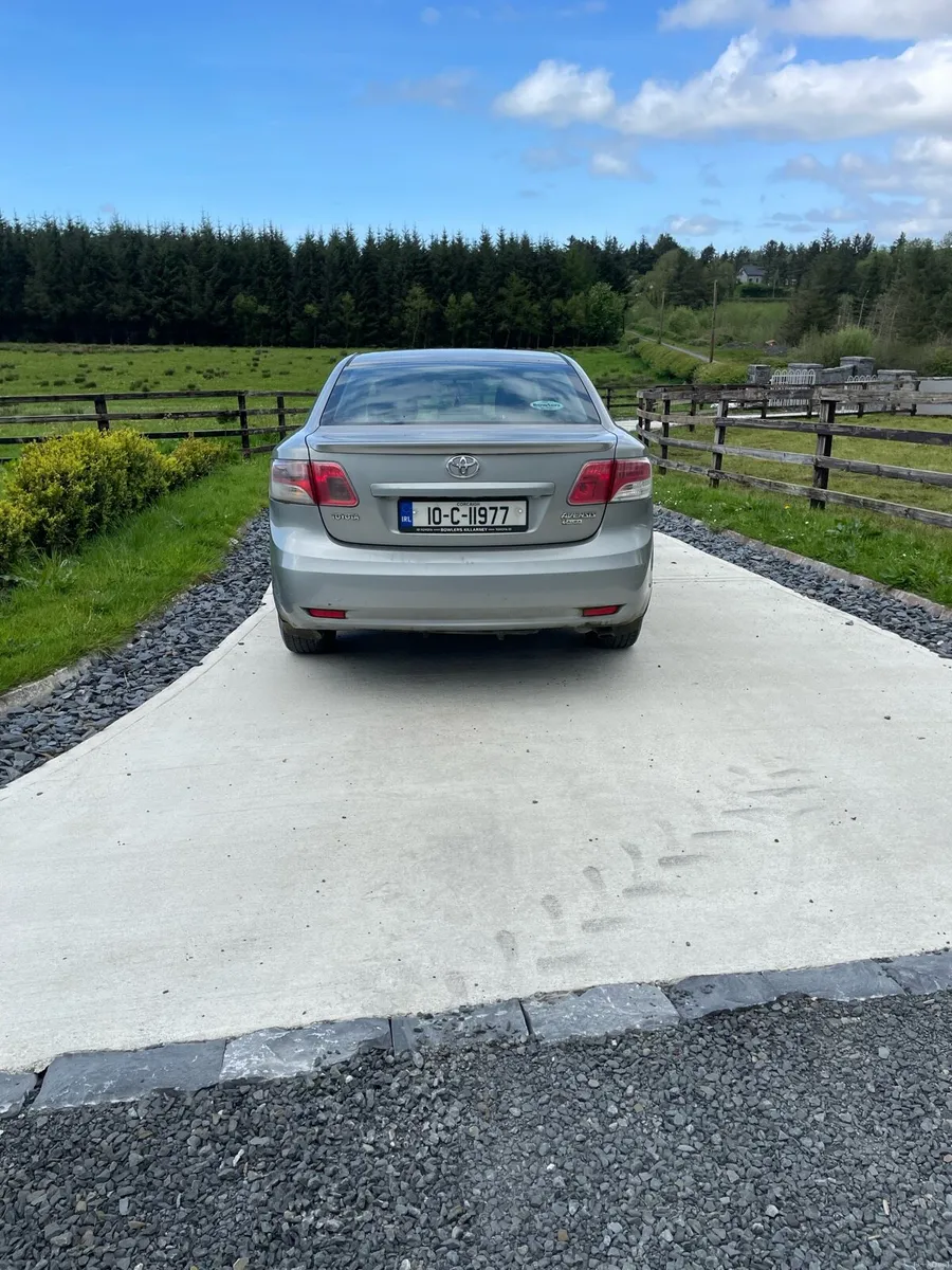 Toyota Avensis - Image 4