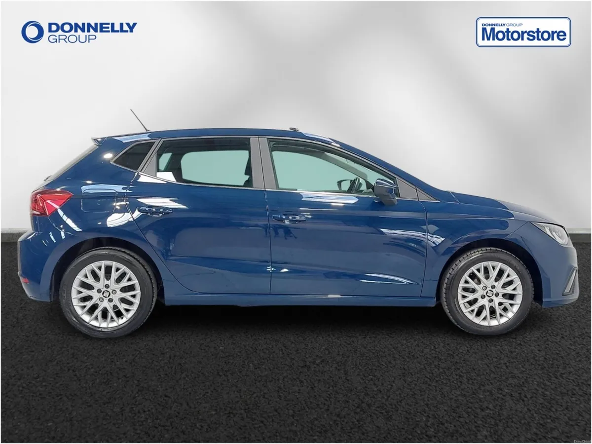 SEAT Ibiza Hatchback SE Design - Image 3