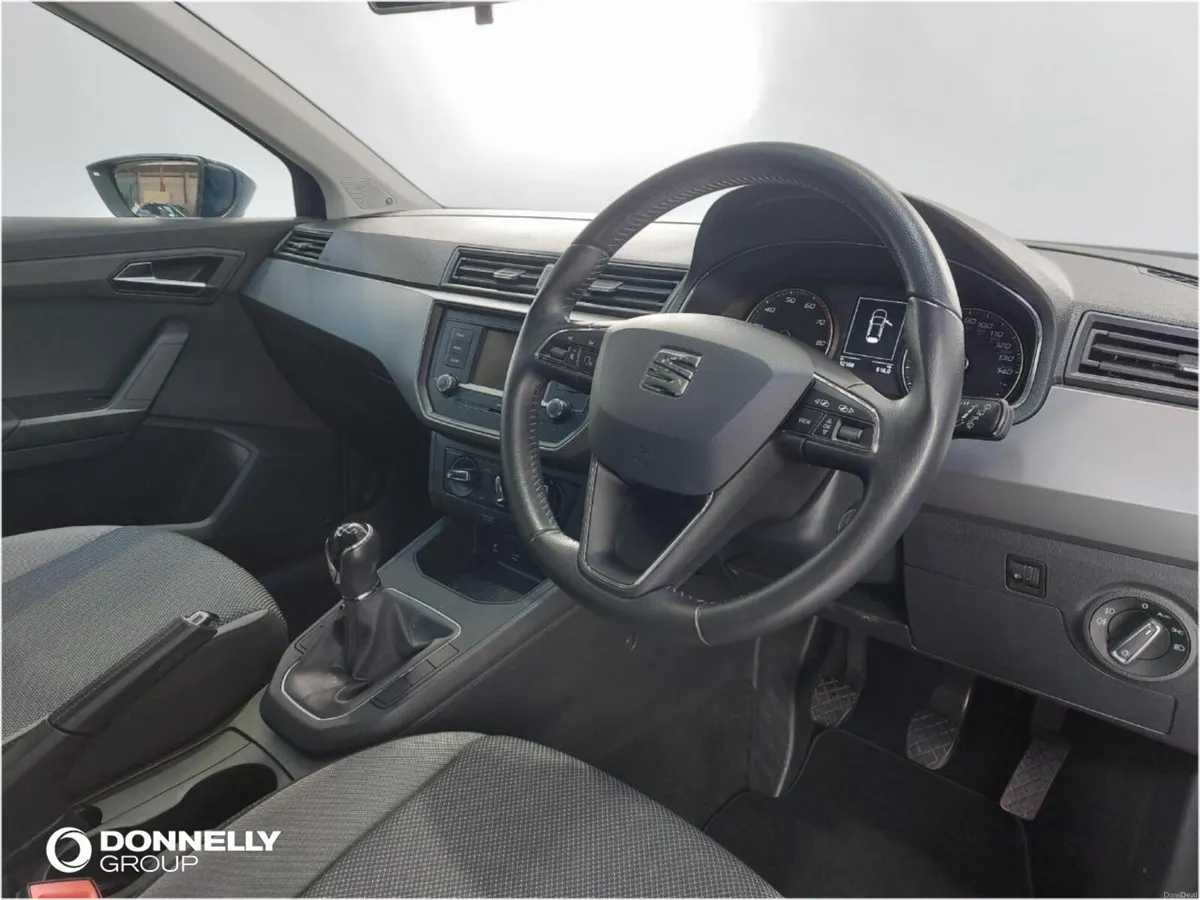 SEAT Ibiza Hatchback SE Design - Image 4