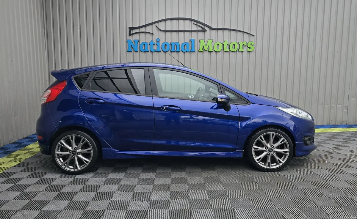 2017 Ford Fiesta ST-LINE 1.0 PETROL - Image 3