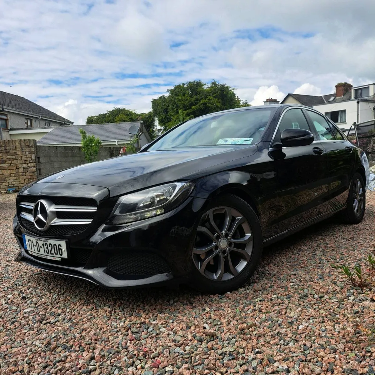 Mercedes-Benz C-180 Automatic - Image 1