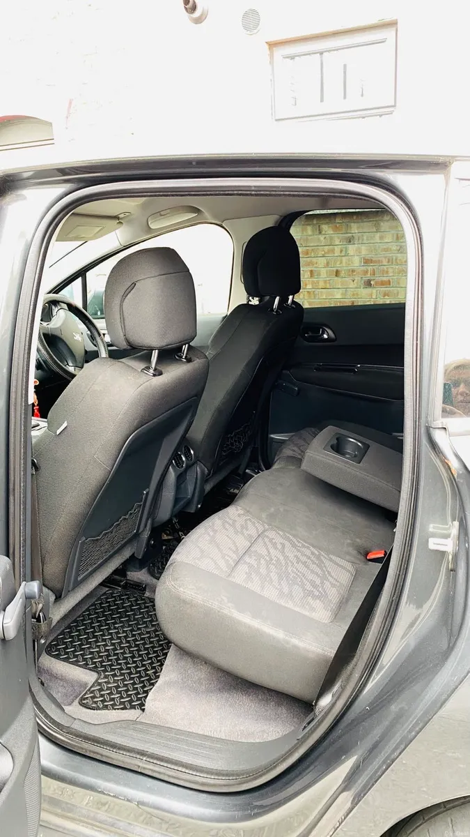 Peugeot 3008 - Image 4