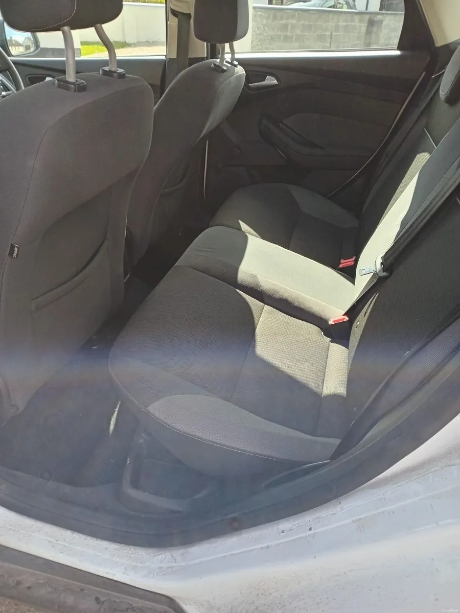 Ford Focus 2014 - Image 1